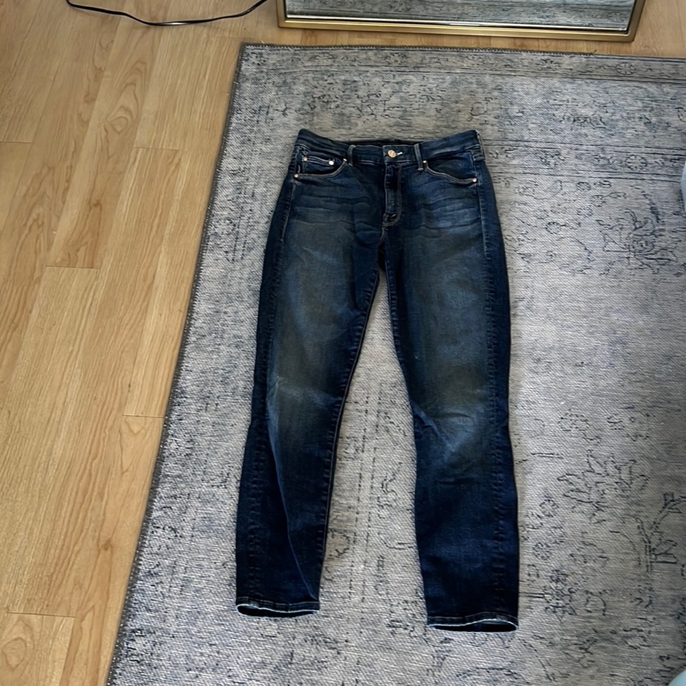 Mother Jeans Looker Crop Size 27